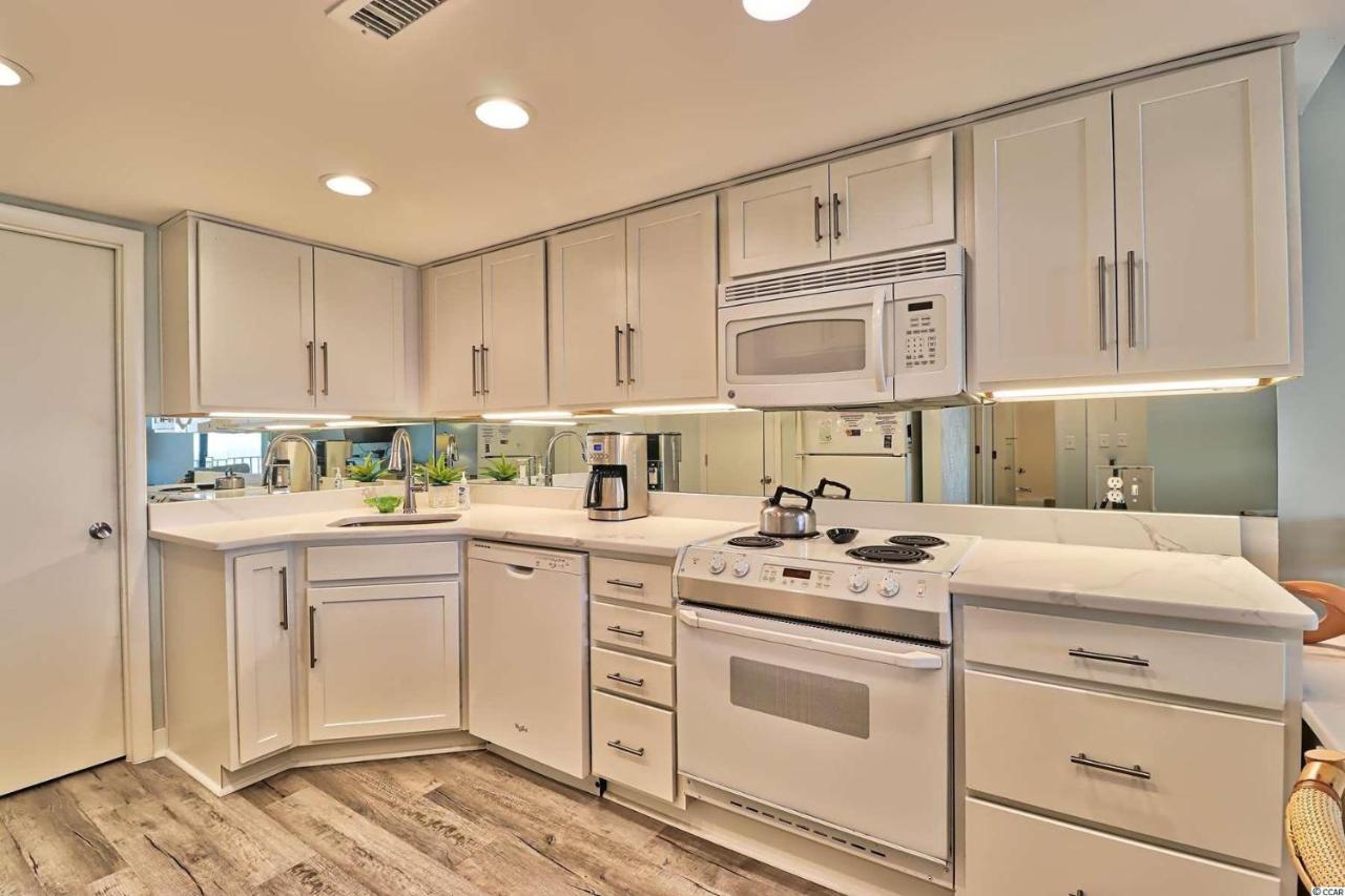 Cabana One Unit 302 - 3Rd Floor Oceanfront Condo - Sleeps 6! 2 Bed, 2 Bath Myrtle Beach Exteriör bild